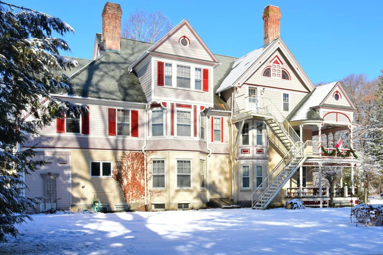 Wainwright Inn Great Barrington Extérieur photo